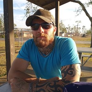 Meet your Posher, Cameron